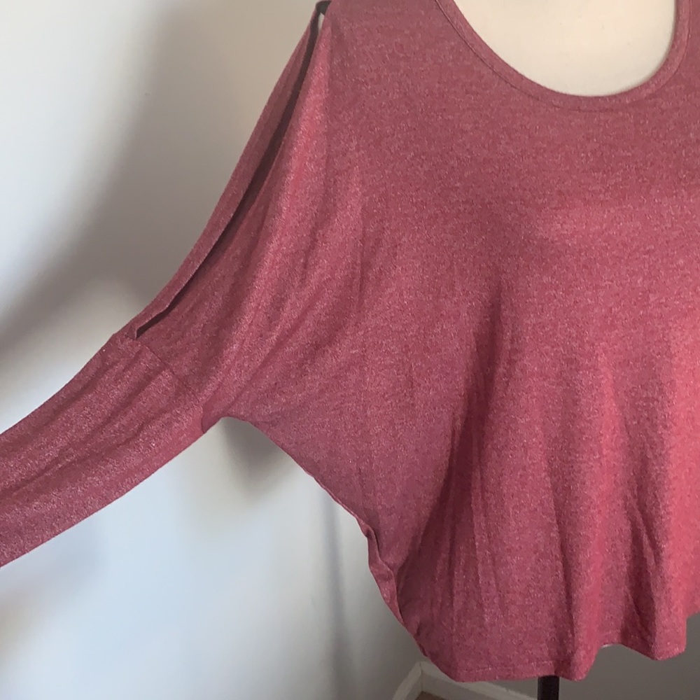 LS tee - Picture 2 of 6